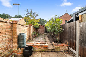 Photo 14- click for photo gallery